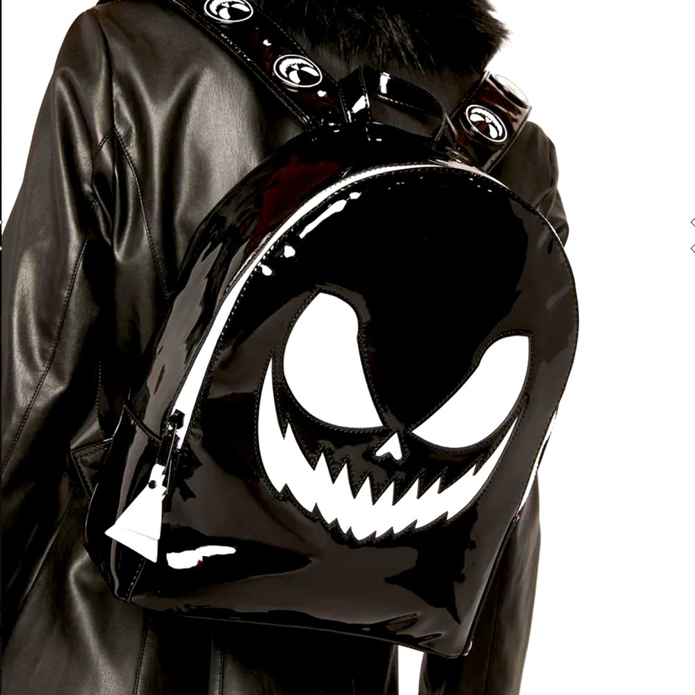 Pumpkin Backpack 🖤🎃✨🕷 - Picture 5 of 5